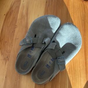 Birkenstock Boston Grey Clogs, size 38